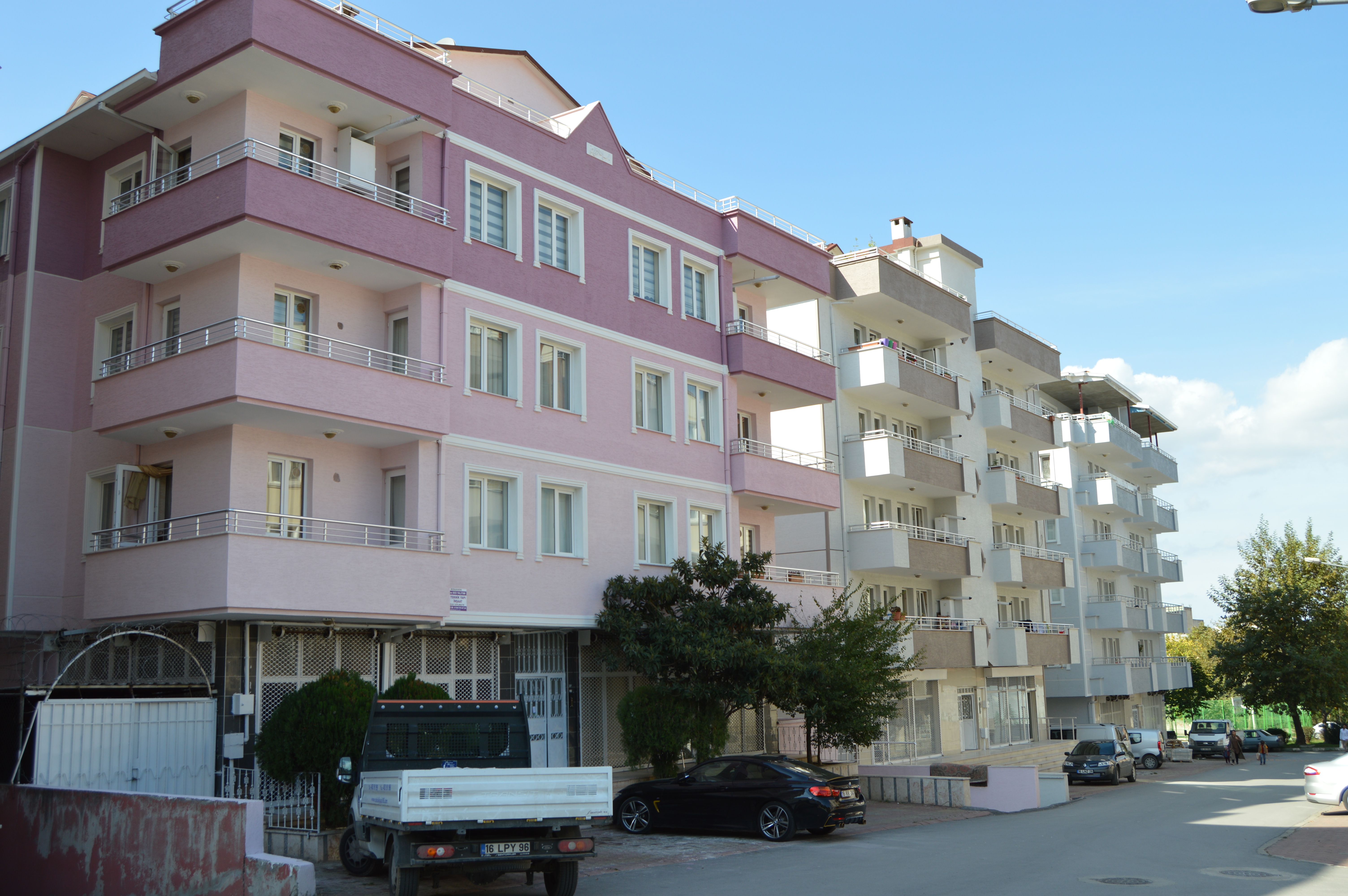 FERHAT KARACA 3 BLOK -ERİKLİ